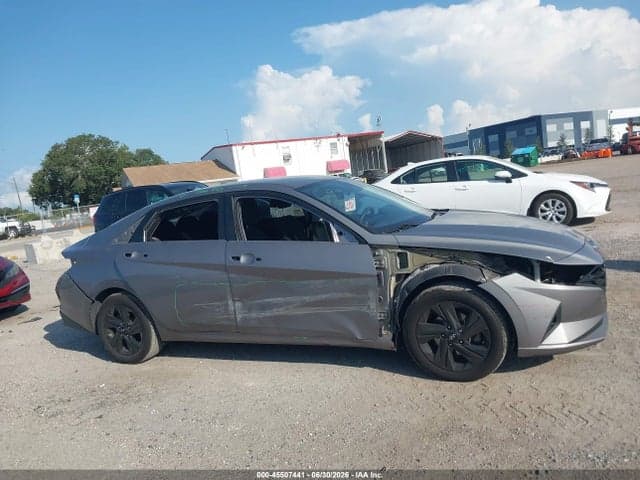 2021 HYUNDAI ELANTRA SEL 14