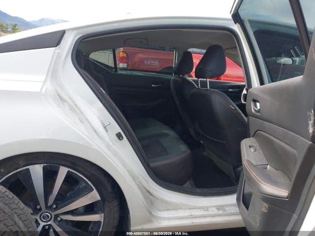 2022 NISSAN ALTIMA SR INTELLIGENT AWD 8