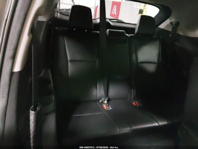 2022 TOYOTA HIGHLANDER XLE 18