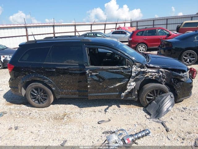 2019 DODGE JOURNEY SE 13