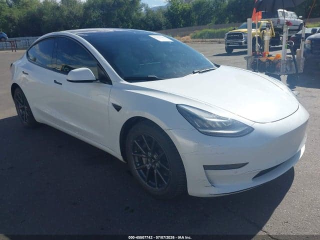 2018 TESLA MODEL 3 LONG RANGE/PERFORMANCE 1