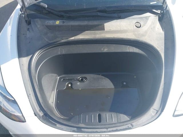 2018 TESLA MODEL 3 LONG RANGE/PERFORMANCE 10