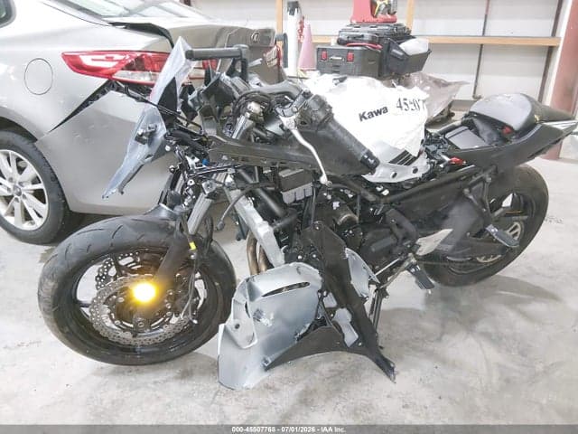 2026 KAWASAKI EX650 P 2