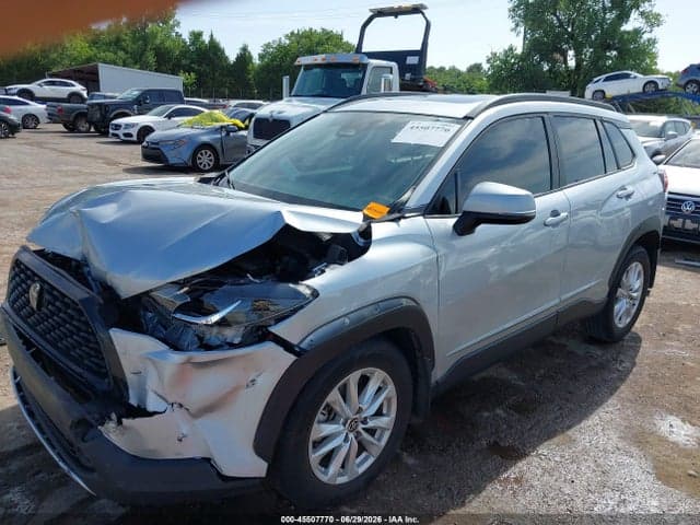 2023 TOYOTA COROLLA CROSS LE 2