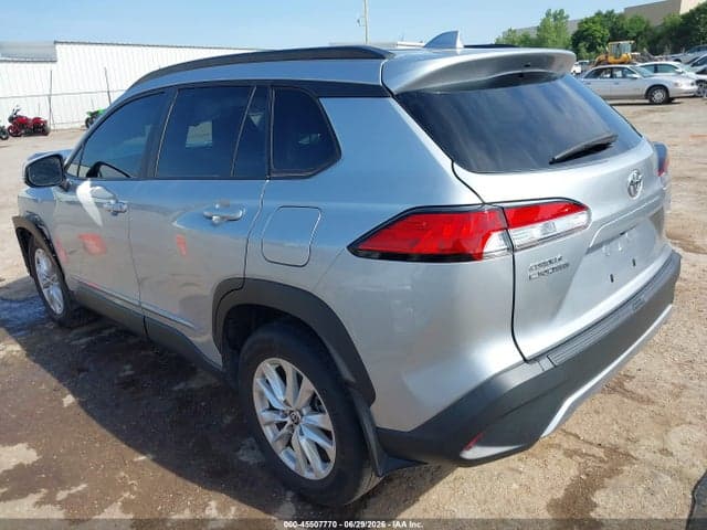 2023 TOYOTA COROLLA CROSS LE 3