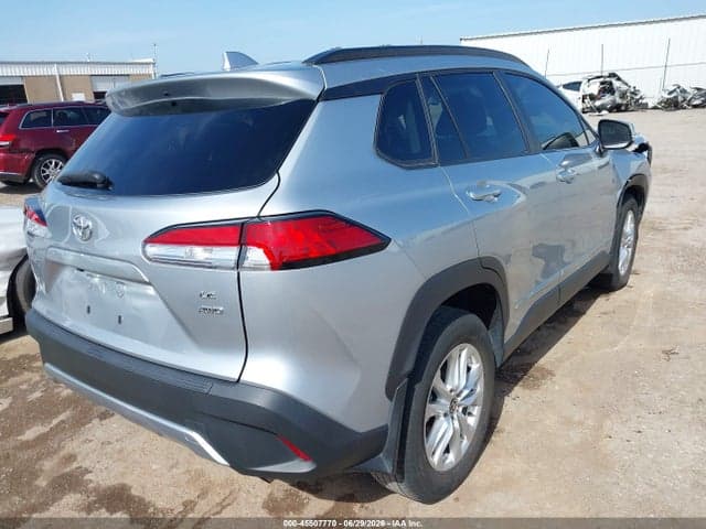 2023 TOYOTA COROLLA CROSS LE 4
