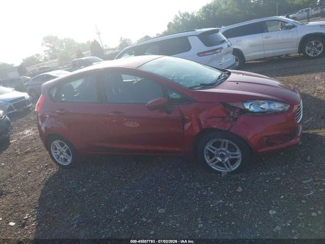 2017 FORD FIESTA SE 13