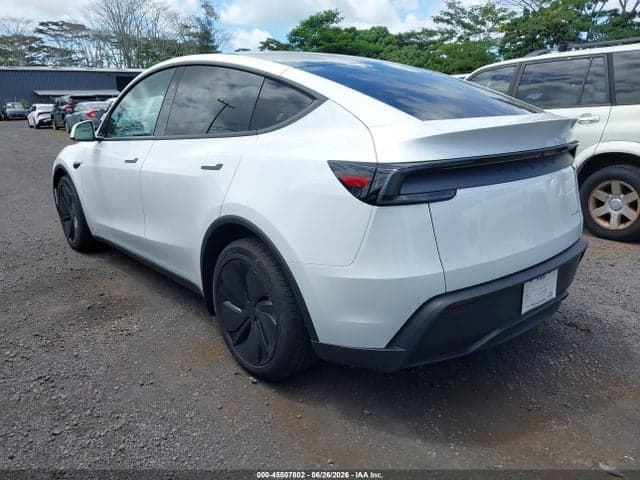 2026 TESLA MODEL Y 3