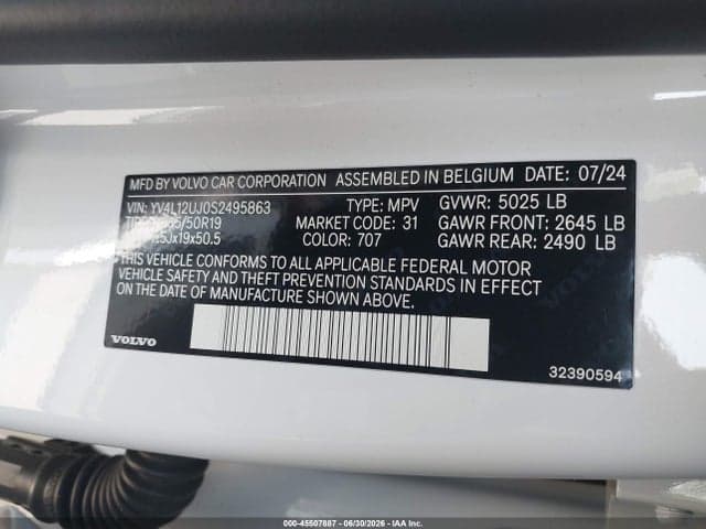 2025 VOLVO XC40 B5 CORE BRIGHT THEME 9