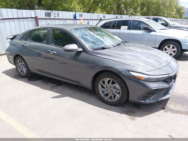 2024 HYUNDAI ELANTRA SEL 1