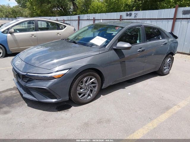 2024 HYUNDAI ELANTRA SEL 2