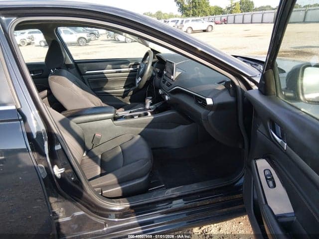 2021 NISSAN ALTIMA SV FWD 5