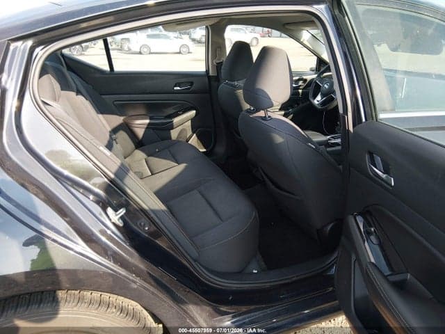 2021 NISSAN ALTIMA SV FWD 8