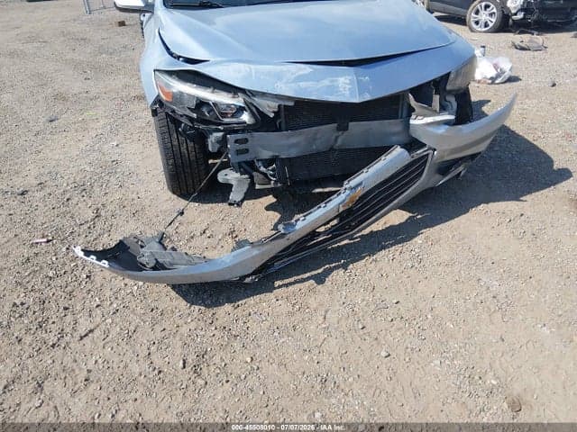 2017 CHEVROLET MALIBU 1LT 6