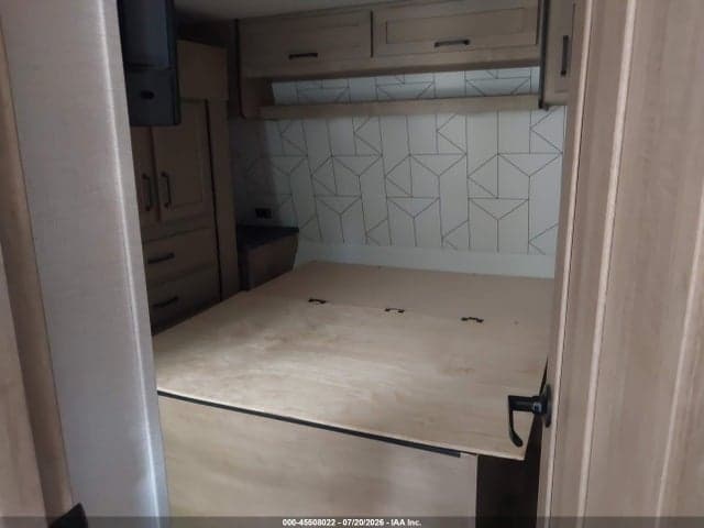 2022 KEYSTONE RV RAPTOR TOY HAULER SE 5