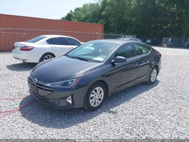 2020 HYUNDAI ELANTRA SE 13