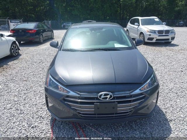 2020 HYUNDAI ELANTRA SE 15