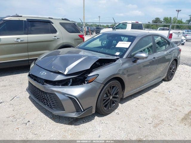 2026 TOYOTA CAMRY SE 2