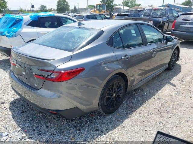 2026 TOYOTA CAMRY SE 4