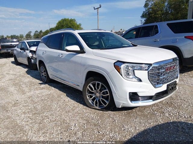 2022 GMC TERRAIN AWD DENALI - 1