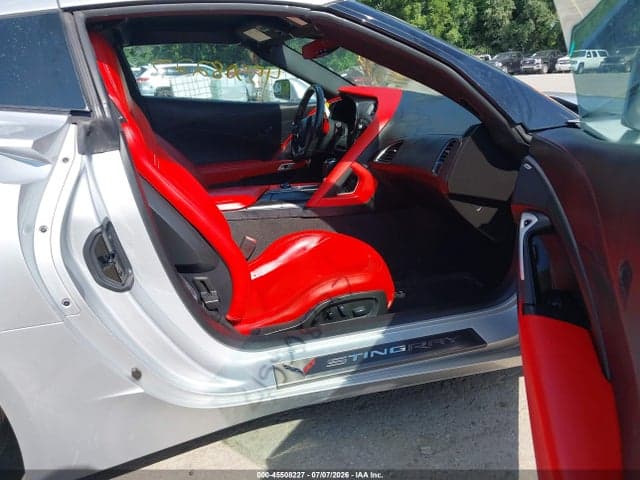 2019 CHEVROLET CORVETTE STINGRAY 5