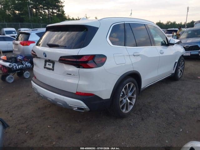2026 BMW X5 PHEV XDRIVE50E 4