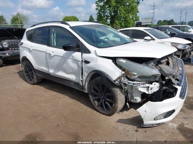 2017 FORD ESCAPE SE 13