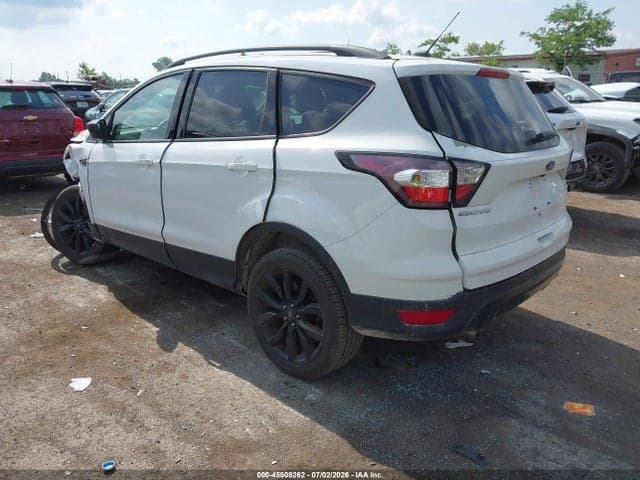 2017 FORD ESCAPE SE 3