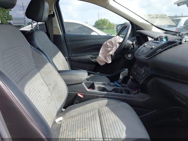 2017 FORD ESCAPE SE 5