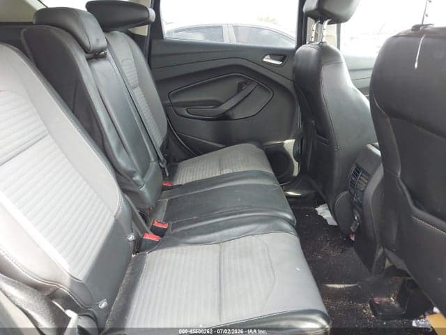 2017 FORD ESCAPE SE 8