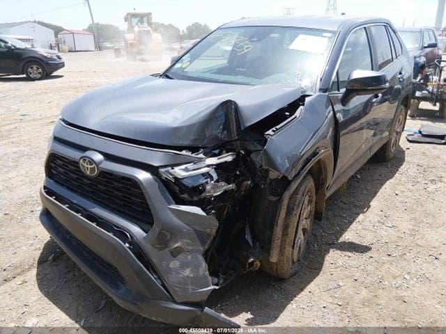 2023 TOYOTA RAV4 LE 2