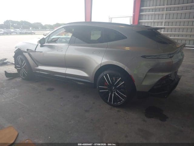2023 ASTON MARTIN DBX 707 3