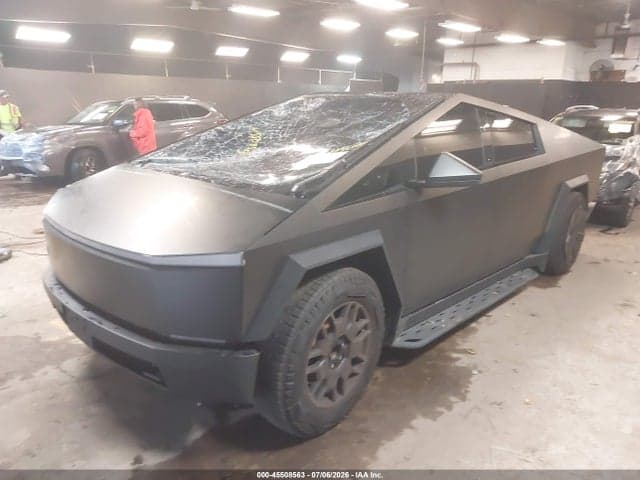 2024 TESLA CYBERTRUCK ALL-WHEEL DRIVE 2