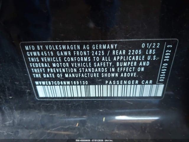 2022 VOLKSWAGEN GOLF R 2.0T 9