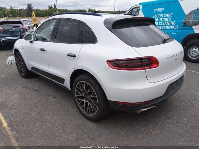 2018 PORSCHE MACAN 3