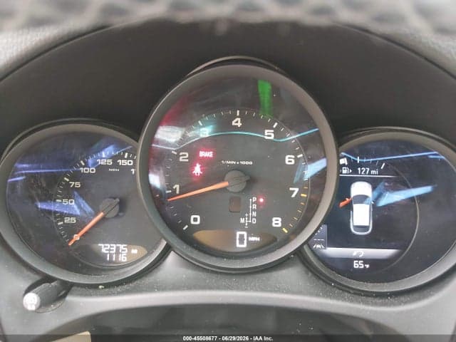 2018 PORSCHE MACAN 7