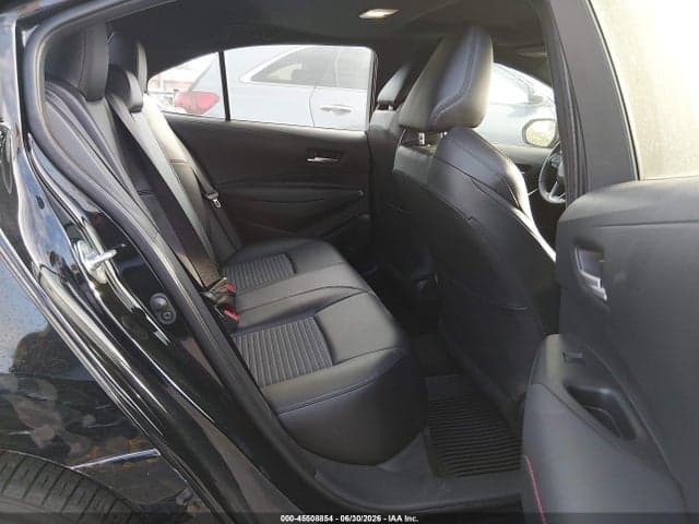 2026 TOYOTA COROLLA XSE 8