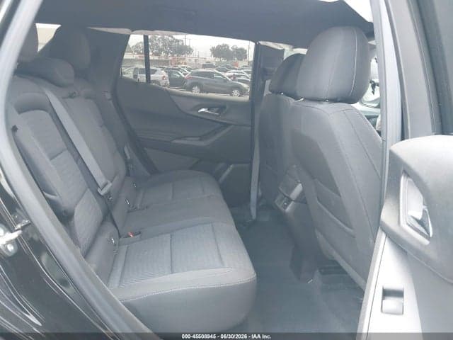2026 CHEVROLET EQUINOX FWD LT 8