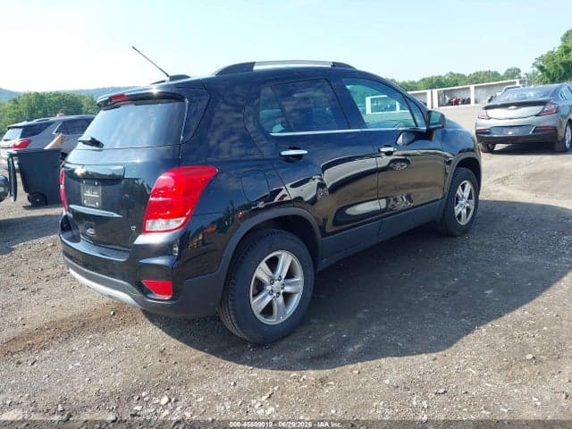 2019 CHEVROLET TRAX LT 4