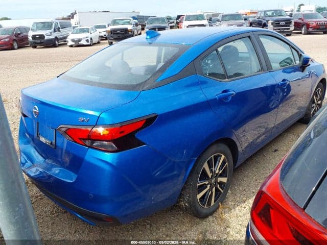 2021 NISSAN VERSA SV XTRONIC CVT 4