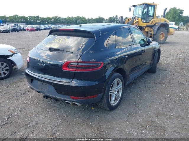 2017 PORSCHE MACAN S 4