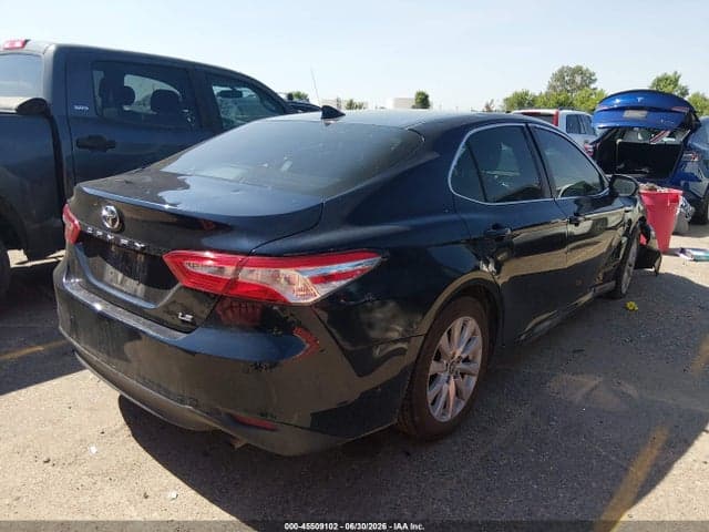 2019 TOYOTA CAMRY LE 4