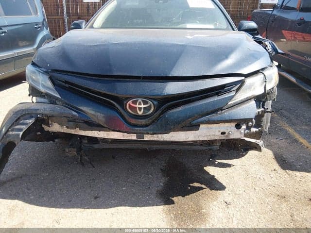 2019 TOYOTA CAMRY LE 6