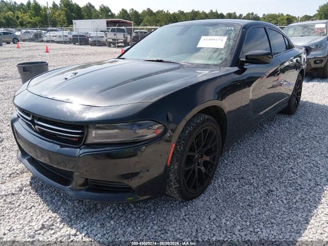 2017 DODGE CHARGER SE RWD 2