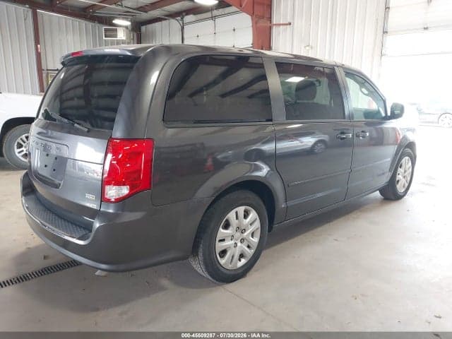 2017 DODGE GRAND CARAVAN SE 4