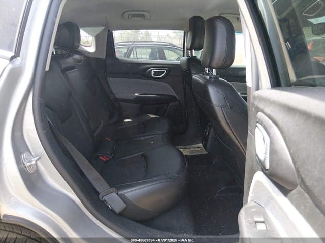 2022 JEEP COMPASS LATITUDE 4X4 8