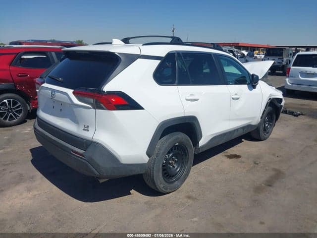 2020 TOYOTA RAV4 LE 2