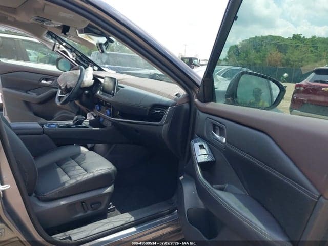 2022 NISSAN ROGUE SL INTELLIGENT AWD 5