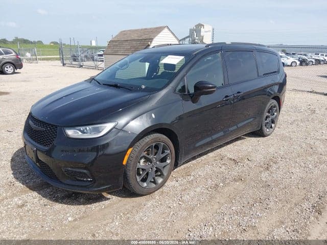 2023 CHRYSLER PACIFICA TOURING L 2