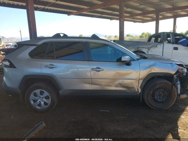 2019 TOYOTA RAV4 LE 13
